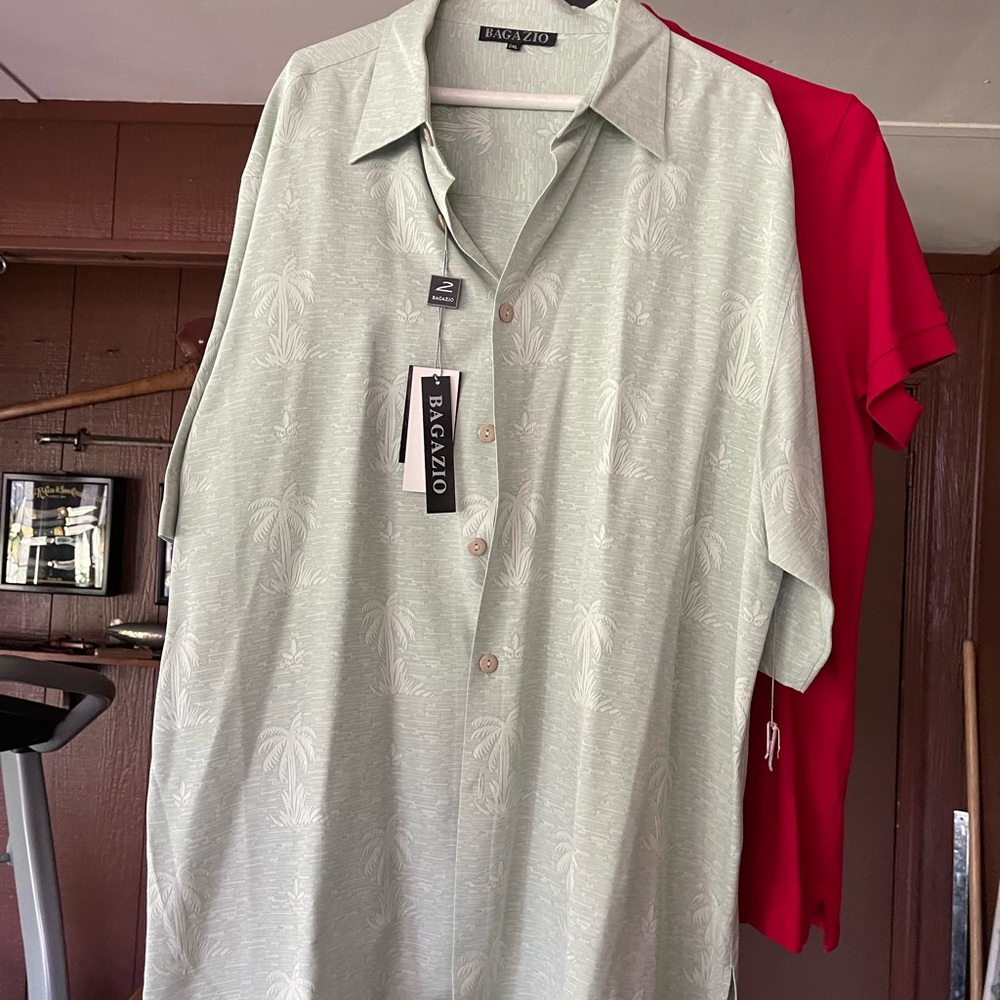 Men’s dress shirt that can go good with anything